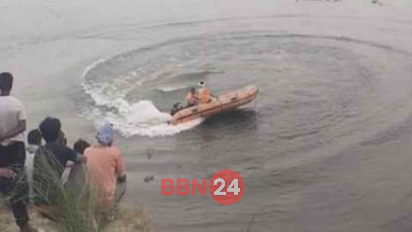 Bihar Kids Drowned In Burhi Gandak River Three Dead