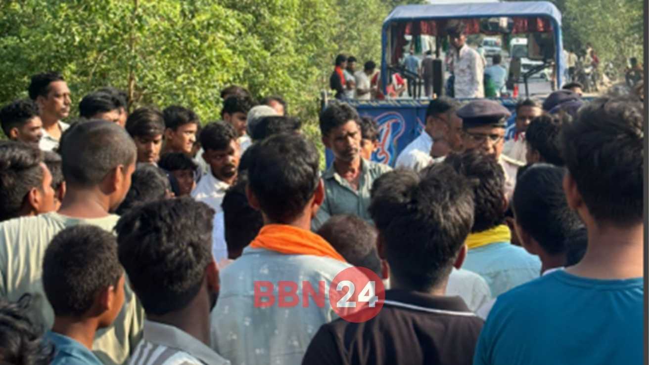 Horrific Road Accident In Buxar Three Killed Six Injured