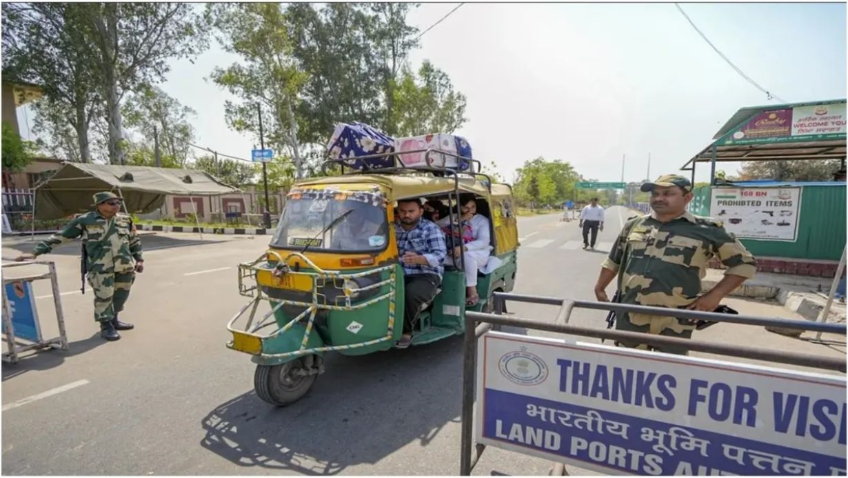 Pakistani Citizens Allowed To Return Via Attari Border Till Further Orders